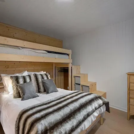 Cabana Lux Poiana Brasov Вілла Брашов
